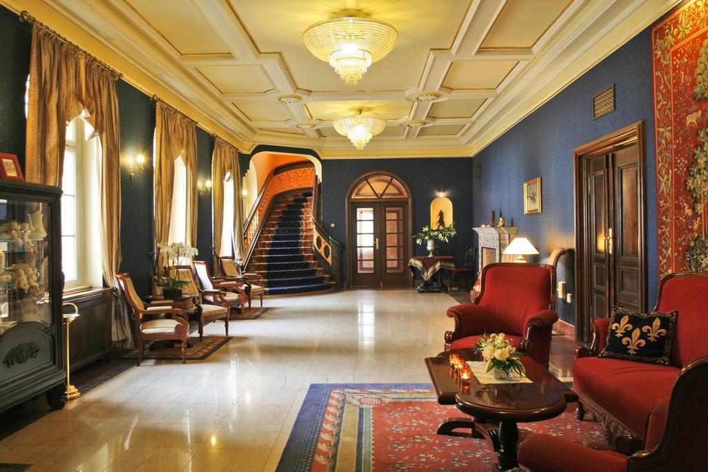 Rezydencja Willa Park & Restauracja Legnica Dış mekan fotoğraf