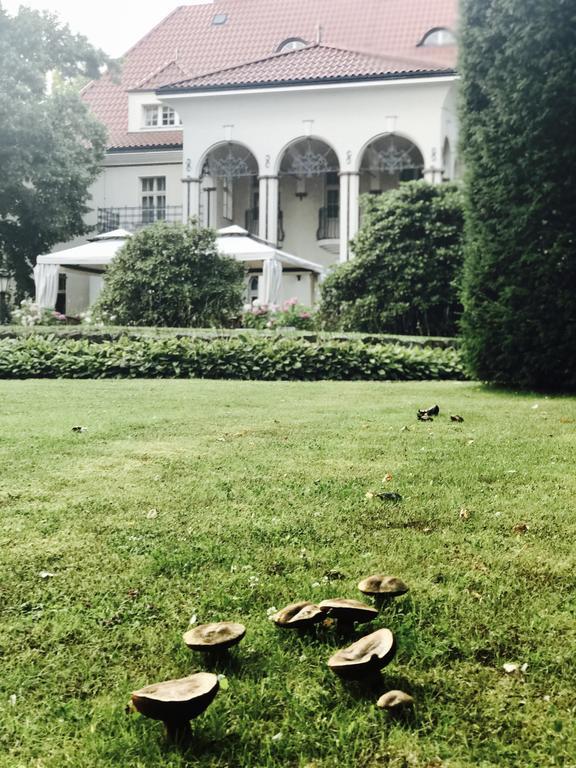 Rezydencja Willa Park & Restauracja Legnica Dış mekan fotoğraf